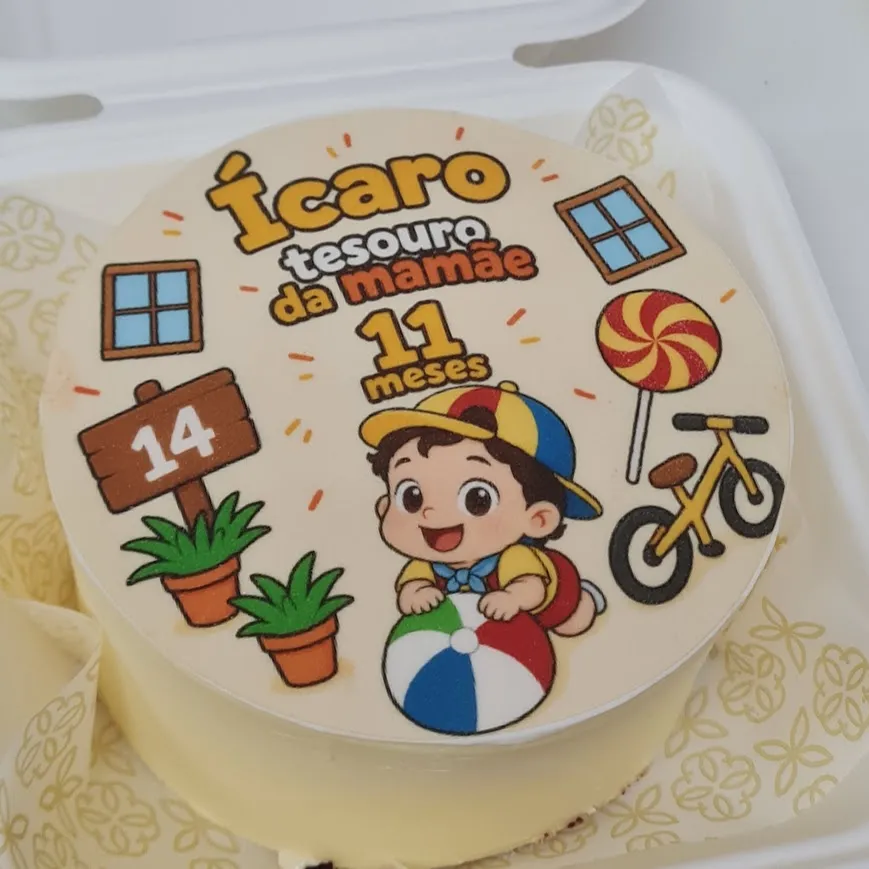 Bento cake com tema Chaves de 11 meses do Ícaro